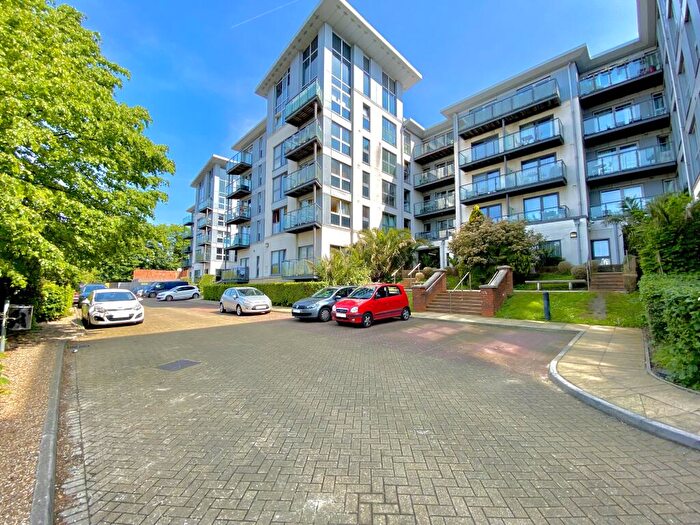 1 Bedroom Apartment To Rent In Mckenzie Court, Maidstone, Kent, ME14