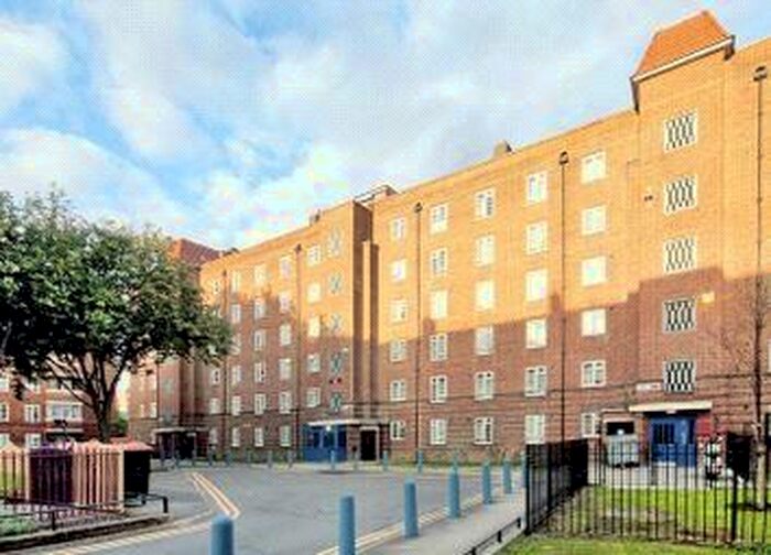 4 Bedroom Flat To Rent In Frampton Park Road, London, E9