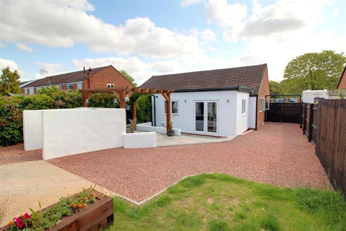 3 Bedroom Semi-Detached Bungalow For Sale In Compton Close, Corse, GL19