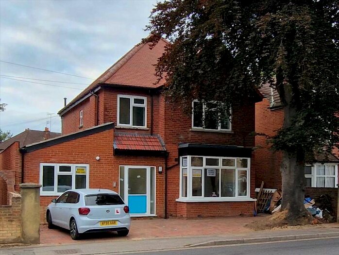 1 Bedroom Property To Rent In Uxbridge Road, Slough, SL1