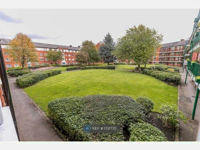 2 Bedroom Flat To Rent In Wearhead Row, Salford, M5