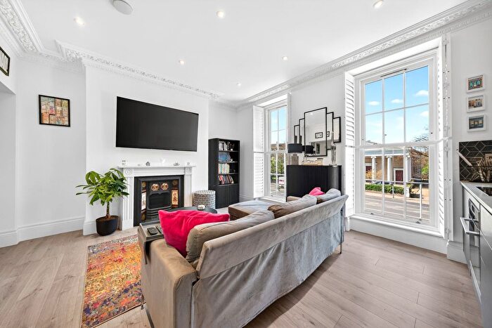 1 Bedroom Flat For Sale In Clapham Road, London, SW9