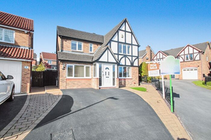 4 Bedroom Detached House For Sale In Merino Close, Lightwood, Stoke-On-Trent, ST3