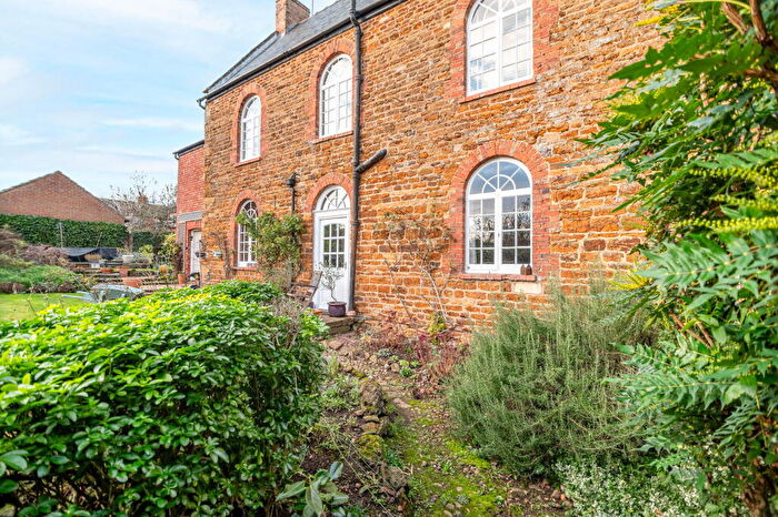 3 Bedroom Semi Detached House For Sale In Gold Street, Walgrave, NN6