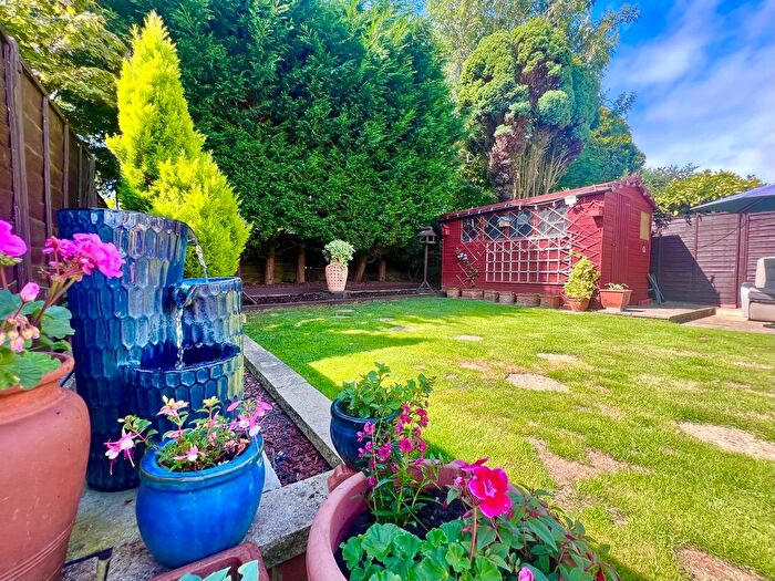 2 Bedroom Detached Bungalow For Sale In Penhurst Drive, Bexhill-On-Sea, TN40