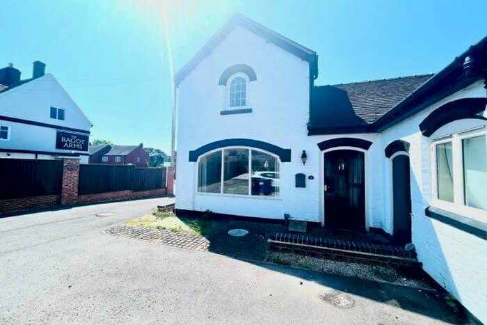 2 Bedroom Barn Conversion To Rent In Bagot Barns, Rugeley, WS15