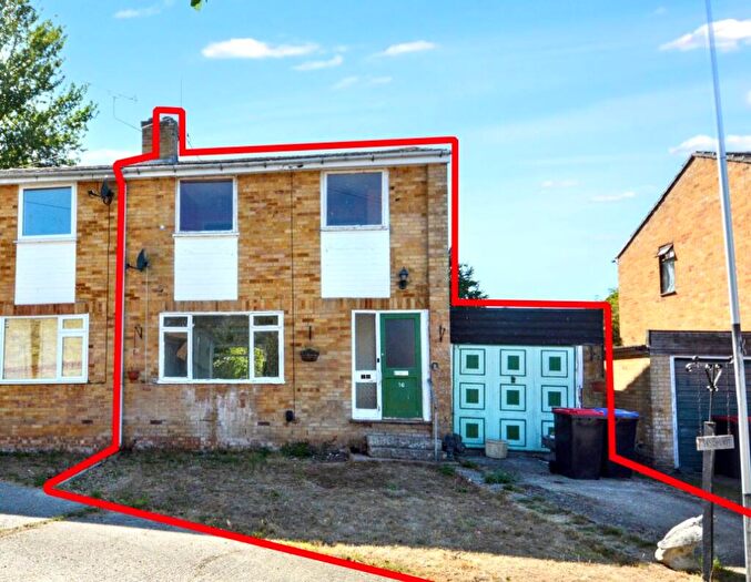 3 Bedroom Semi-Detached House For Sale In Park Vale Close, Castle Hedingham, Halstead, CO9
