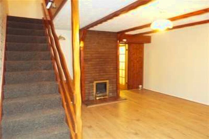 3 Bedroom House To Rent In Thistledown Avenue, Burntwood, WS7