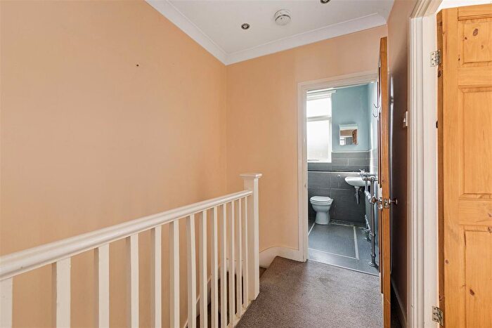3 Bedroom Terraced House For Sale In Bromley Road, London, E17