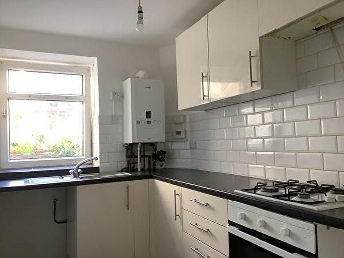 1 Bedroom Flat To Rent In Park Road, Ebbw Vale, NP23