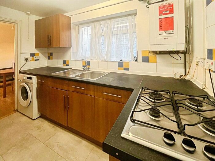 2 Bedroom Terraced House To Rent In Upper Luton Road, Chatham, Kent, ME5