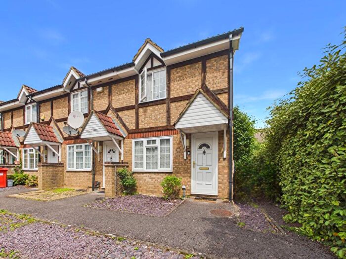 2 Bedroom End Of Terrace House For Sale In Rockall Court, Langley, Berkshire, SL3