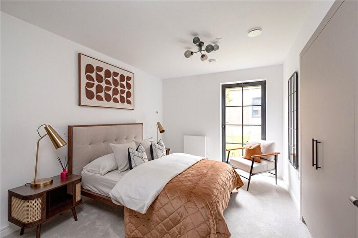 3 Bedroom Flat For Sale In Plot - Henderson Place, Edinburgh, Midlothian, EH3