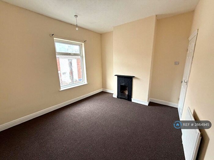 2 Bedroom Terraced House To Rent In St Johns Road, Doncaster, DN4