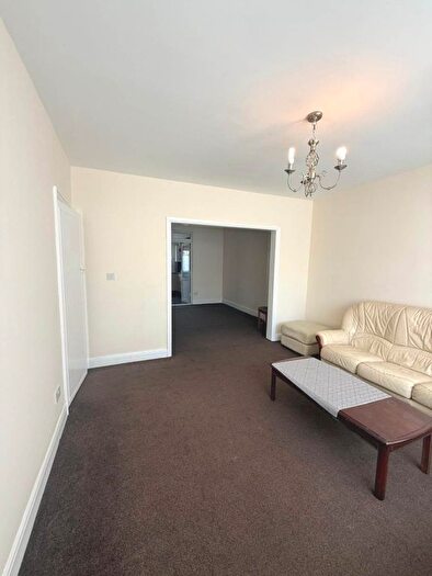 3 Bedroom Terraced House To Rent In Greenland Crescent, Southall, UB2