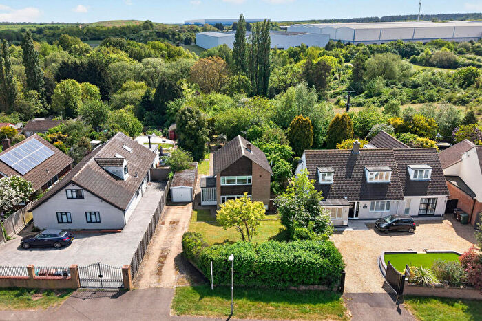 3 Bedroom Detached House For Sale In Corby Road, Weldon, NN17