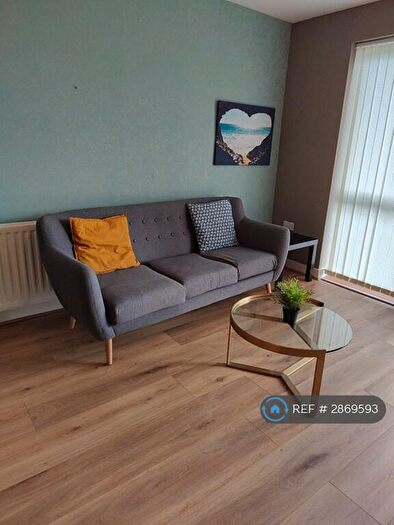 2 Bedroom Flat To Rent In Globe Court, London, NW9