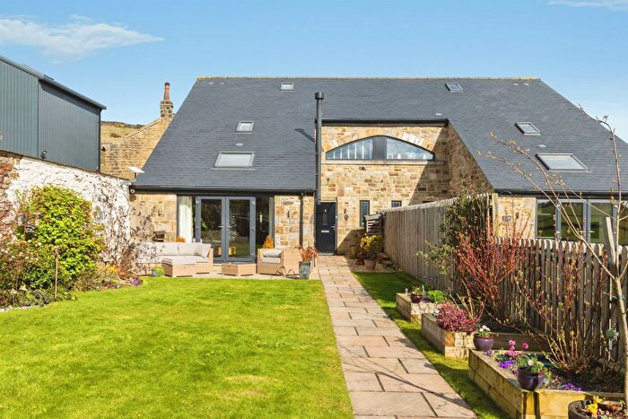 4 Bedroom Barn Conversion For Sale In Pole Road, Laycock, Keighley, BD22