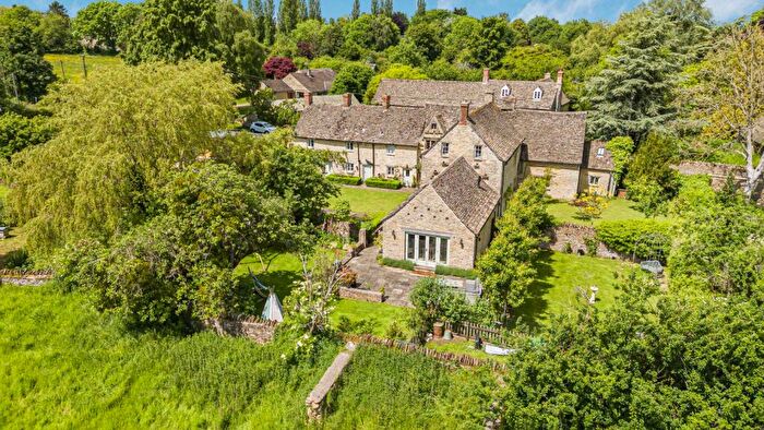 7 Bedroom Detached House For Sale In Poffley End, Hailey, Witney, Oxfordshire, OX29