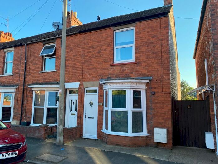 3 Bedroom Semi-Detached House To Rent In Electric Station Road, Sleaford, NG34