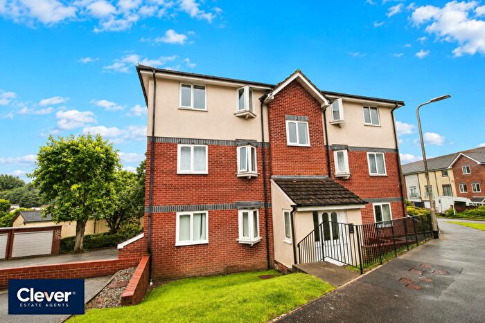 2 Bedroom Apartment For Sale In The Limes, Crownhill, Plymouth, PL6
