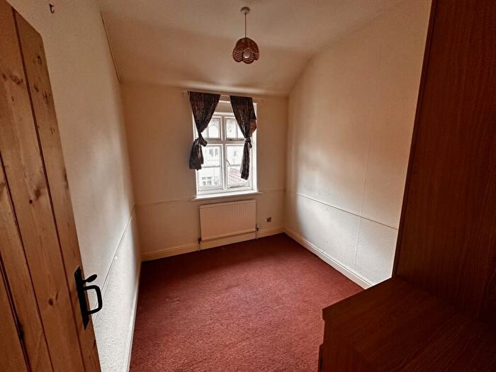 3 Bedroom Terraced House For Sale In Chatsworth Road, Rowsley, Matlock, DE4