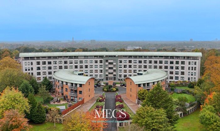 2 Bedroom Apartment For Sale In Britannic Park, Yew Tree Road, Moseley, Birmingham, West Midlands, B13