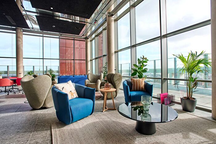 2 Bedroom Flat To Rent In The Copper Works, CF10