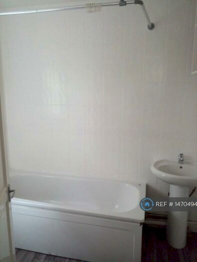 3 Bedroom Terraced House To Rent In Herbert Street, London, E13