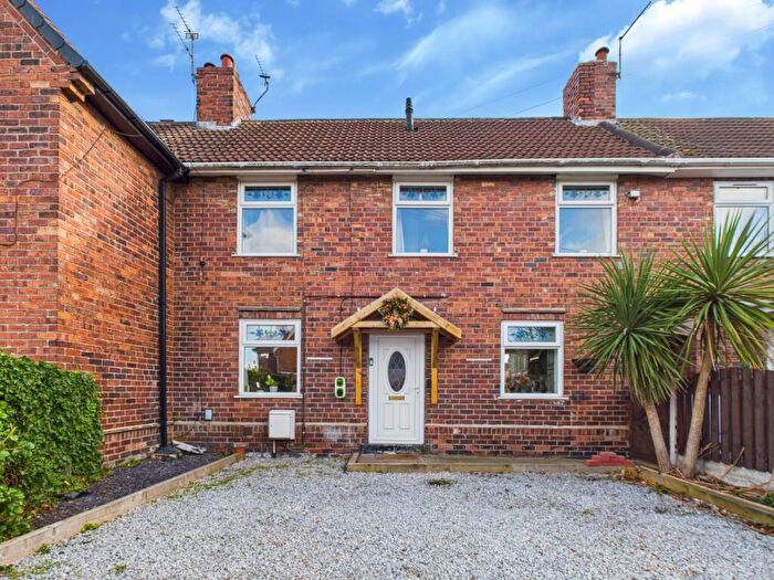 3 Bedroom Terraced House For Sale In Central Avenue, Sunnyside, Rotherham, South Yorkshire, S66