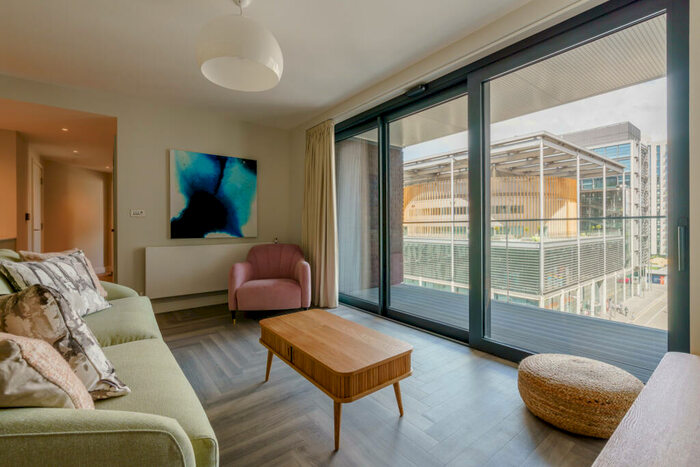 3 Bedroom Apartment To Rent In Alameda, Wembley Park, HA9