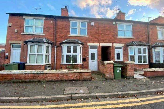 2 Bedroom Property To Rent In Union Street, Mansfield, NG18