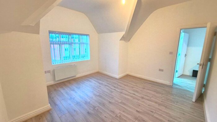 1 Bedroom Flat To Rent In Apartment College Road, Moseley, Birmingham, B13