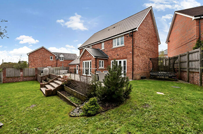 5 Bedroom Detached House For Sale In Maple Place, Four Marks, Alton, Hampshire, GU34