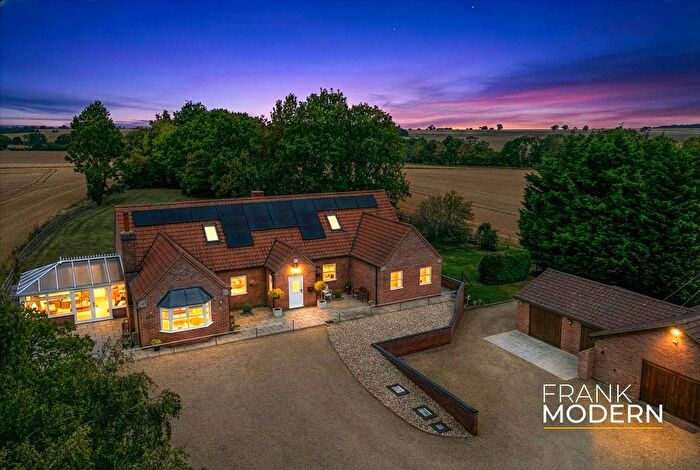 6 Bedroom Detached Bungalow For Sale In Dembleby, Sleaford, NG34