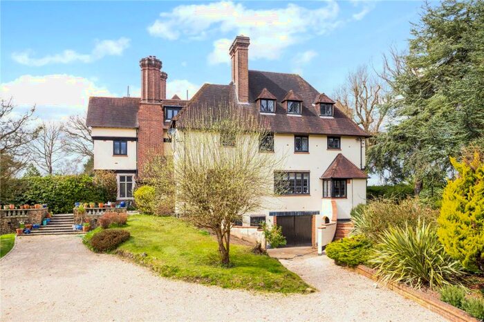 5 Bedroom Semi-Detached House To Rent In Yaffle Road, Weybridge, Surrey, KT13