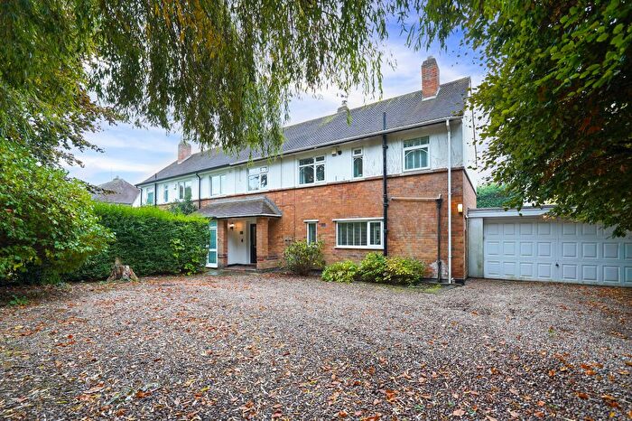 4 Bedroom Semi-detached House For Sale In Monsell Drive, Aylestone, Leicester, Leicestershire, LE2