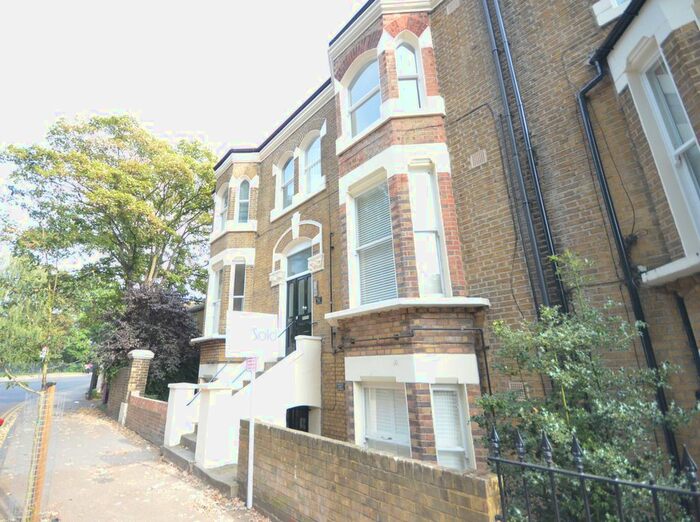 1 Bedroom Flat To Rent In Old Ford Road, London, E3