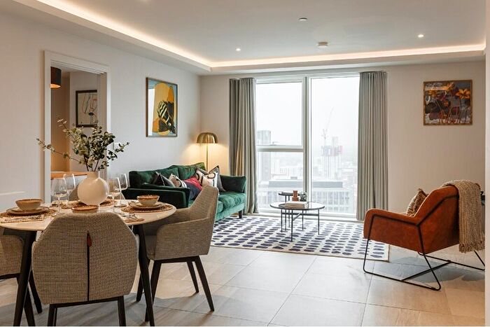 1 Bedroom Apartment To Rent In Rochdale Road, Manchester, Greater Manchester, M4