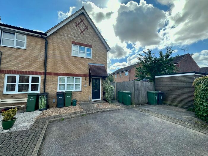 2 Bedroom End Of Terrace House To Rent In Ragley Close, Great Notley, Braintree, CM77