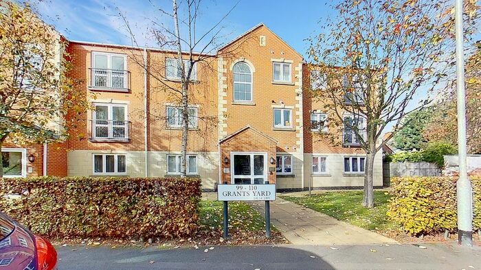 2 Bedroom Flat To Rent In Grants Yard, Burton-On-Trent, Staffordshire, DE14