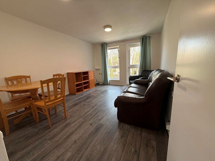 1 Bedroom Flat To Rent In Park Place, The City Centre, Aberdeen, AB24