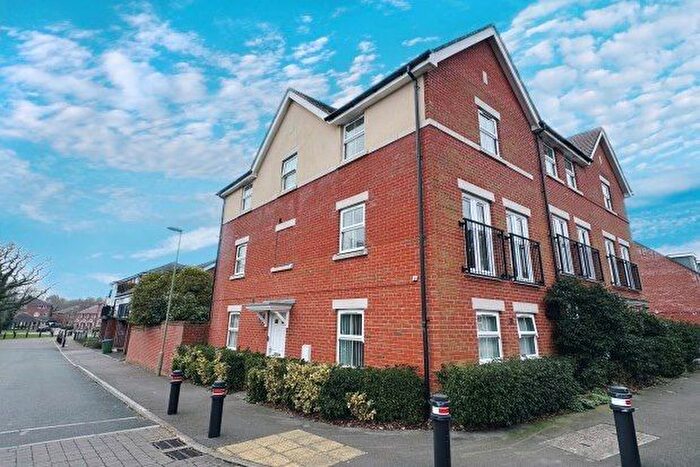 3 Bedroom Property To Rent In Cavendish Drive, Southampton, SO31