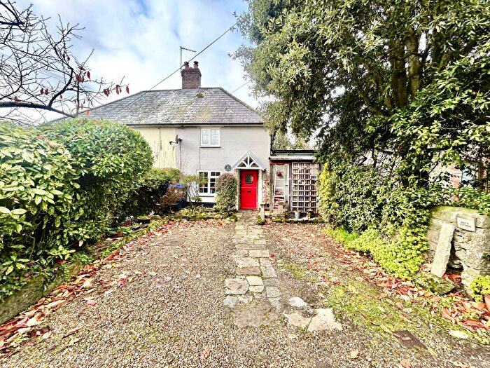 2 Bedroom Cottage For Sale In Mays Cottage, Charlton, SP7