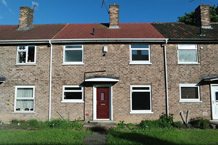 3 Bedroom Terraced House To Rent In Gresley Road, Lowedges, S8