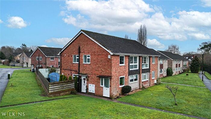 2 Bedroom Maisonette For Sale In Wilkinson Close, Sutton Coldfield, West Midlands, B73