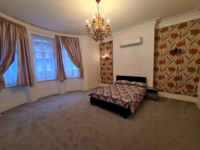 Studio To Rent In Hyde Park Mansions, Cabbell Street NW1