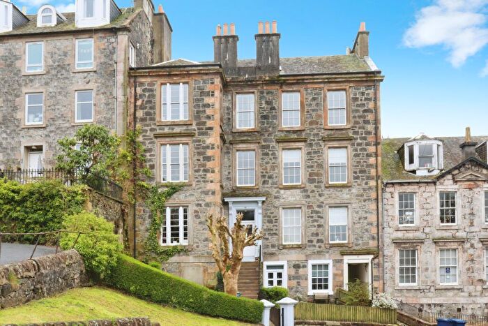 1 Bedroom Flat For Sale In Castle Street, Rothesay, PA20