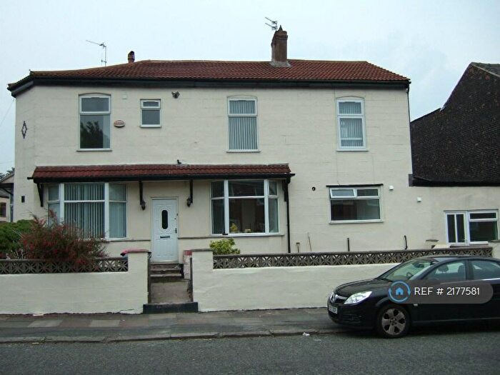 Studio To Rent In Shakespeare Crescent, Eccles, M30