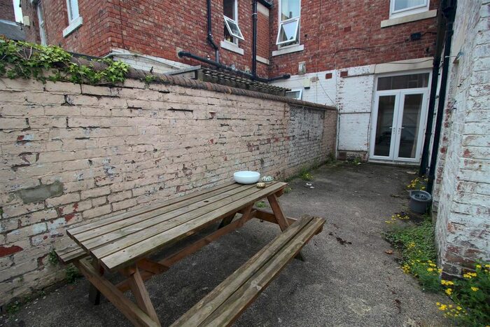 5 Bedroom Terraced House To Rent In Sunbury Avenue, West Jesmond, Newcastle Upon Tyne, NE2